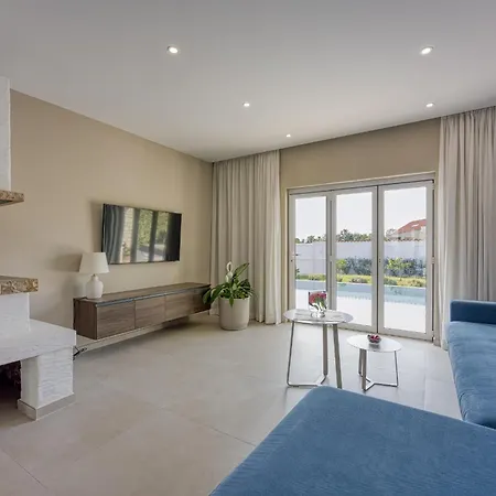 빌라 A Touch Of Luxury And Comfort - Irena 포레치