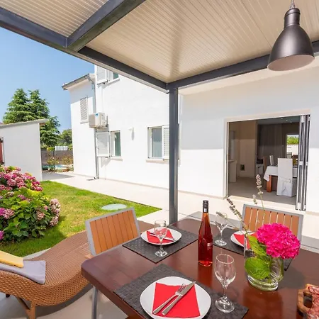 Irena With Private Pool In Villa