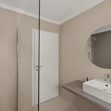Irena With Private Pool In Villa Porec