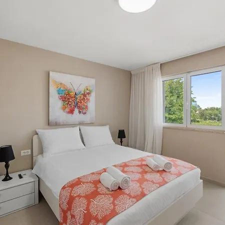 Villa Irena With Private Pool In