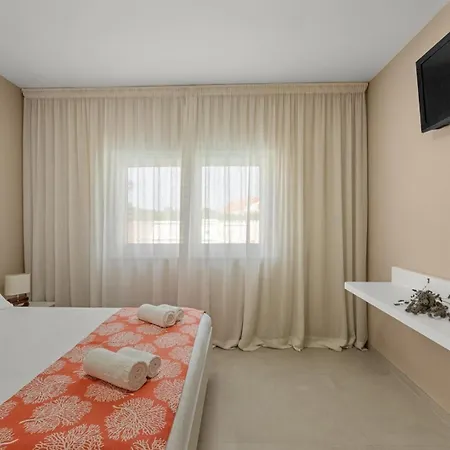 Villa Irena With Private Pool In *