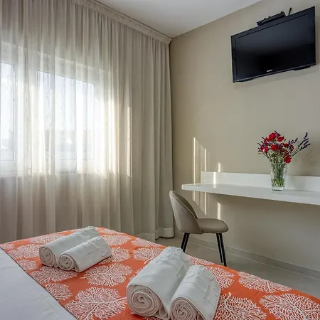 Villa A Touch Of Luxury And Comfort - Irena